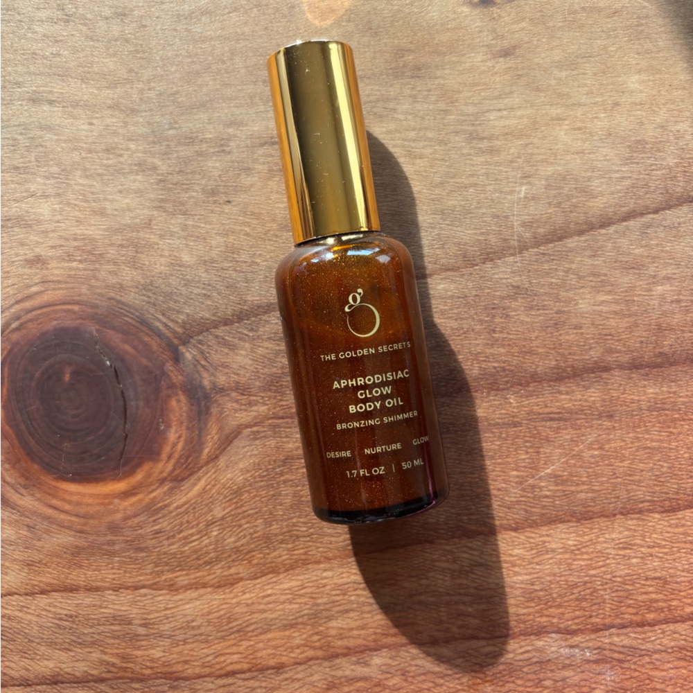 Aphrodisiac Glow Body Oil by Golden Secrets